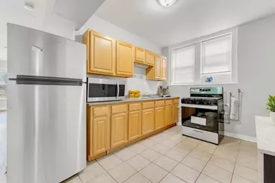 8012 S Essex Avenue #3S, Chicago, IL 60617 - Photo 5