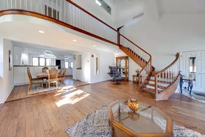 8 Lucas Drive, Palos Hills, IL 60465 - Photo 3