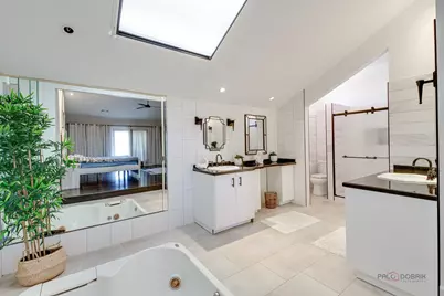 8 Lucas Drive, Palos Hills, IL 60465 - Photo 15