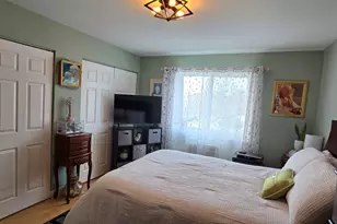 10467 Dearlove Rd, Glenview, IL 60025 - Photo 13