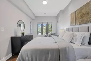 4357 S King Dr, Chicago, IL 60653 - Photo 11