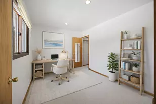 9013 Oriole Ave, Morton Grove, IL 60053 - Photo 19