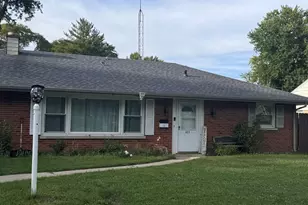 403 Michigan Ave, Aurora, IL 60506 - Photo 1