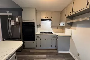 403 Michigan Ave, Aurora, IL 60506 - Photo 5