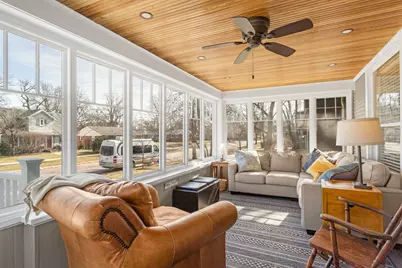 4936 Middaugh Avenue, Downers Grove, IL 60515 - Photo 3