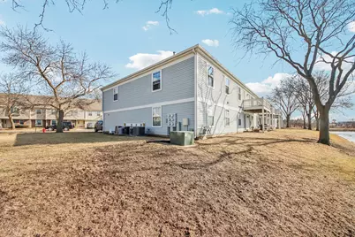 1254 Ballantrae Place #D, Mundelein, IL 60060 - Photo 25