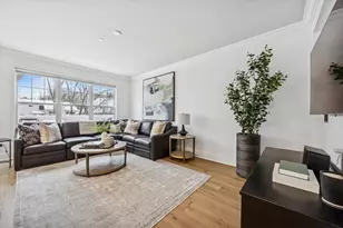 86 W Kennedy Ln, Hinsdale, IL 60521 - Photo 13