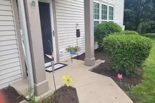 503 Metropolitan St, Aurora, IL 60502 - Photo 3