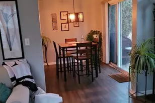 503 Metropolitan St, Aurora, IL 60502 - Photo 9