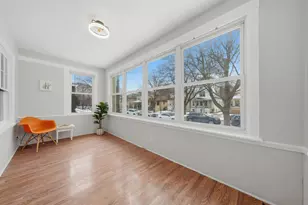 4735 N Kilbourn Ave, Chicago, IL 60630 - Photo 13