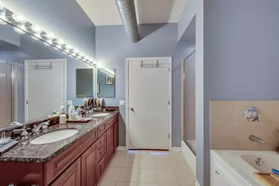 [Address not provided], Chicago, IL 60607 - Photo 13