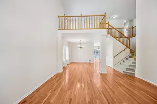 2208 Grand Pointe Trail, Aurora, IL 60503 - Photo 5