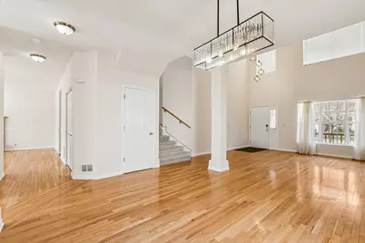 2208 Grand Pointe Trail, Aurora, IL 60503 - Photo 5