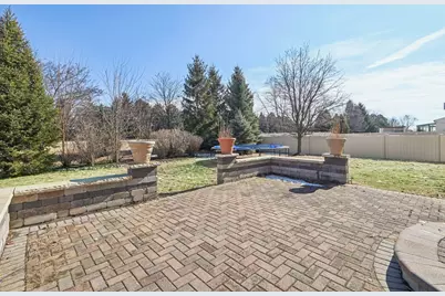 2208 Grand Pointe Trail, Aurora, IL 60503 - Photo 45