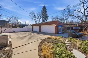 9908 S Bell Ave, Chicago, IL 60643 - Photo 5