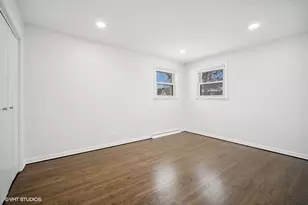 1151 Walden Ln, Deerfield, IL 60015 - Photo 11