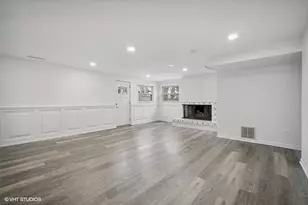 1151 Walden Ln, Deerfield, IL 60015 - Photo 15