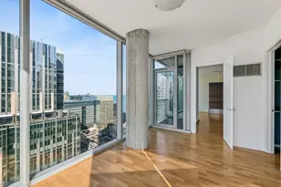 600 N Fairbanks Ct, Chicago, IL 60611 - Photo 11