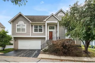 2901 Shelly Ln, Aurora, IL 60504 - Photo 1