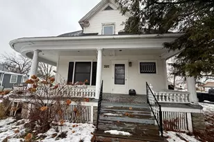 201 S Elida St, Winnebago, IL 61088 - Photo 1