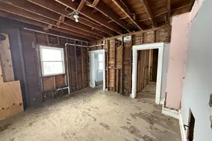 201 S Elida St, Winnebago, IL 61088 - Photo 35