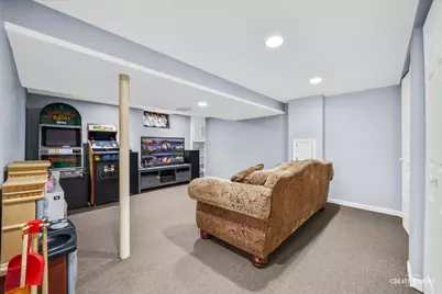 1019 Pershing Avenue, Wheaton, IL 60189 - Photo 15