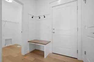 807 Verkler Ct, Bloomington, IL 61704 - Photo 37