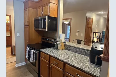 120 Lakeview Drive #109, Bloomingdale, IL 60108 - Photo 9