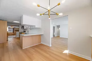 20836 N Catalpa St, Deerfield, IL 60015 - Photo 11