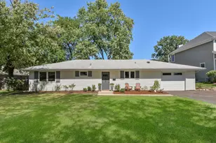 [Address not provided], Wheaton, IL 60187 - Photo 1