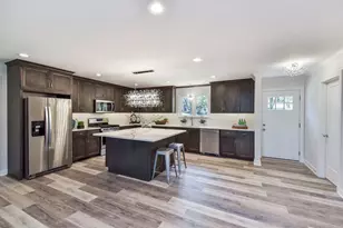 [Address not provided], Wheaton, IL 60187 - Photo 3