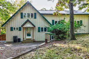 705 Cedar Ct, Varna, IL 61375 - Photo 1