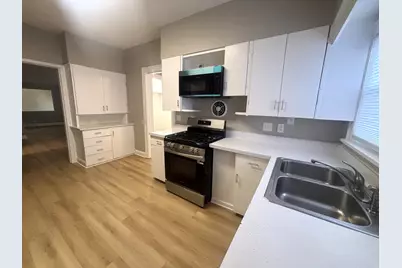 756 Walnut Street, Elgin, IL 60123 - Photo 5