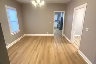 756 Walnut St, Elgin, IL 60123 - Photo 7