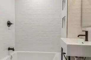 1053 N Damen Ave, Chicago, IL 60622 - Photo 15