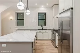 1053 N Damen Ave, Chicago, IL 60622 - Photo 7