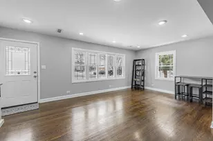 8036 Newland Ave, Burbank, IL 60459 - Photo 5