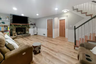 5401 W Winding Creek Drive, McHenry, IL 60050 - Photo 17