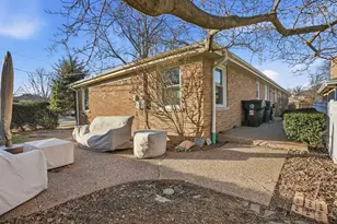 1201 S Knight Ave, Park Ridge, IL 60068 - Photo 27