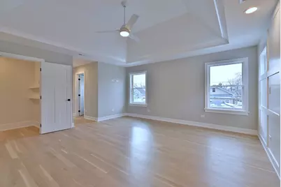 570 S Parkside Avenue, Elmhurst, IL 60126 - Photo 19