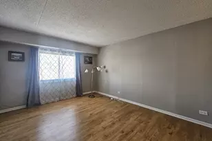 475 Plum Creek Dr, Wheeling, IL 60090 - Photo 15