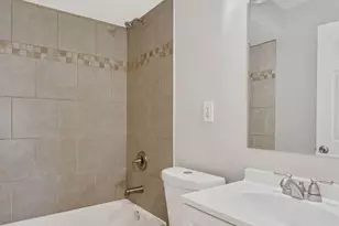 15666 Woodlawn E Ave, South Holland, IL 60473 - Photo 7