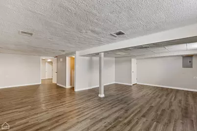 15666 Woodlawn East Avenue, South Holland, IL 60473 - Photo 13