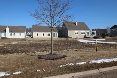 40441 N South Newport Drive, Antioch, IL 60002 - Photo 5