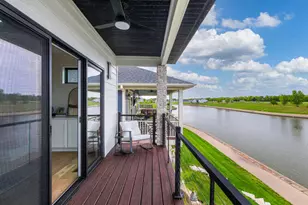 318 Leeward Way, Ottawa, IL 61350 - Photo 25