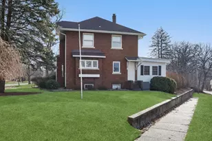 2311 12th St, Moline, IL 61265 - Photo 5