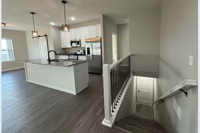 734 Anjali Court #L, Sycamore, IL 60178 - Photo 3