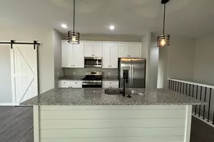 734 Anjali Court, Sycamore, IL 60178 - Photo 5