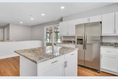 43411 N Lynn Dale Drive, Zion, IL 60099 - Photo 11