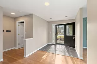 1006 Ruth Ct, Marengo, IL 60152 - Photo 3